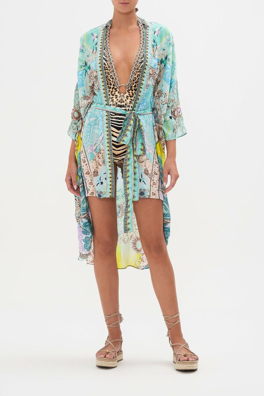 Clothing Camilla Eboutique (Us) | Camilla Eboutique (Us) New Arrivals Scoop Back Layer Turn Back Time